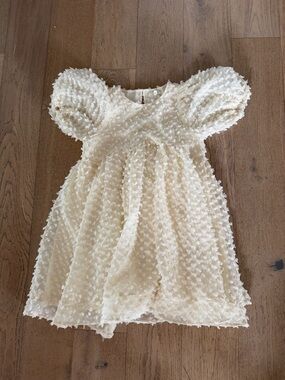 Noralee Cream Textured Clip Dot Puff Sleeve Dress Girls Size 10